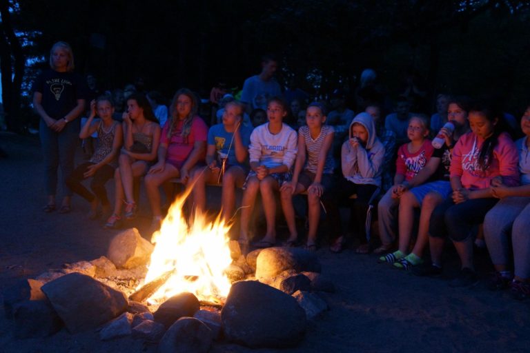 the benefits of summer camp